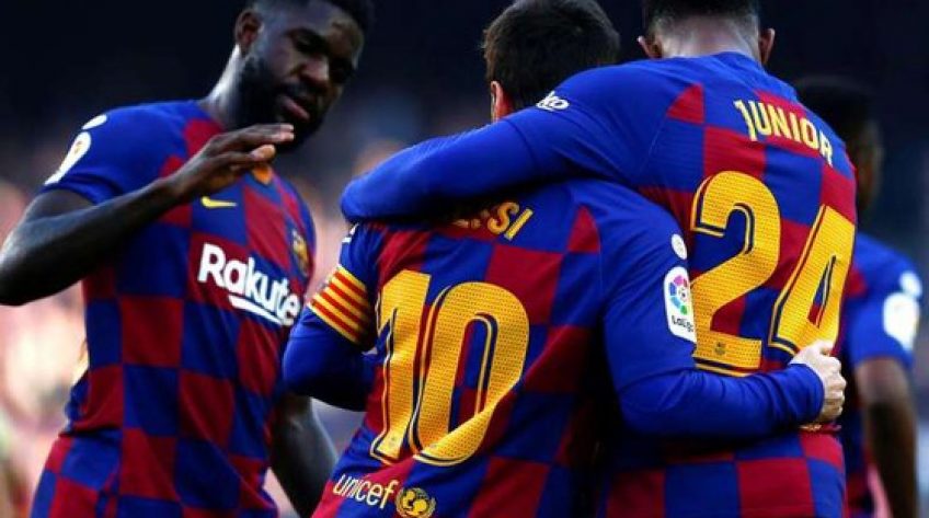 Premier League xâu xé đội hình Barcelona