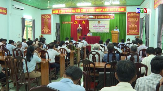 Đại biểu Quốc hội tiếp xúc cử tri  xã tân phúc, huyện Hàm Tân