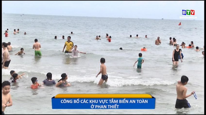 Công bố các khu vực tắm biển an toàn ở Phan Thiết.