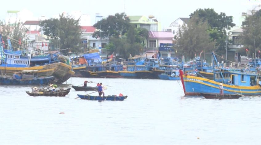 KIỂM SOÁT HỒ CHỨA VÀ HOẠT ĐỘNG TRÁNH TRÚ TÀU THUYỀN