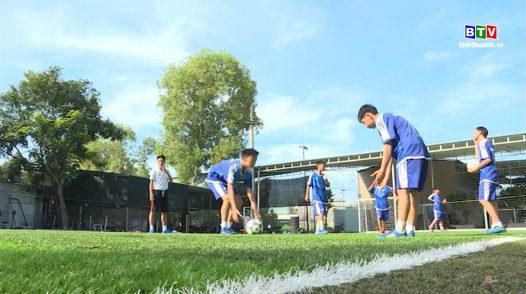 Đồng hành BTV CUP 2019: Đội bóng đá Thiếu niên trường THCS - THPT Lê Lợi - Phan Thiết chuẩn bị cho giải đấu.