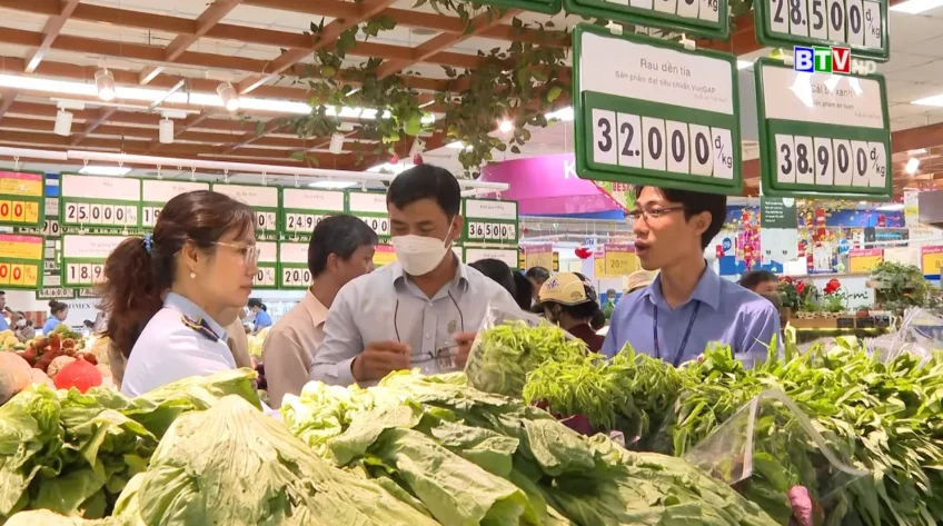 Kiểm tra an toàn thực phẩm dịp Tết