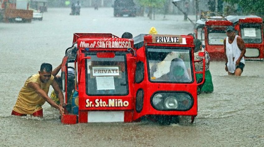 Philippines: Sơ tán gần 10.000 người vì mưa bão