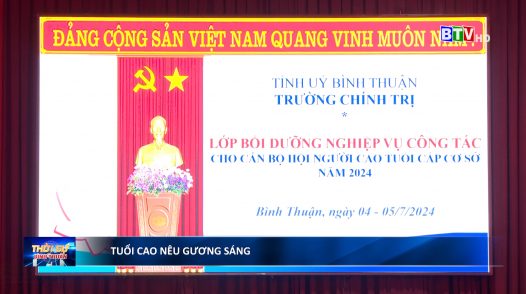 Tuổi cao gương sáng, tuổi cao chí càng cao